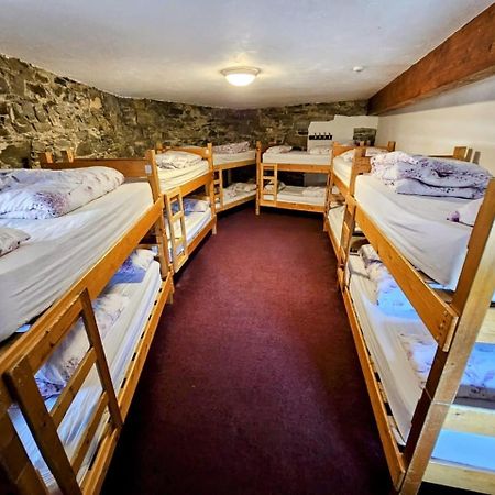 Old Mill Holiday Hostel Вэстпорт Экстерьер фото